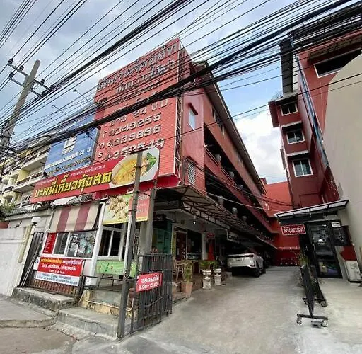 Апартаменты Ratanawong Place 304 *
