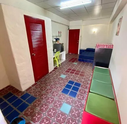 Апартаменты Ratanawong Place 304 *